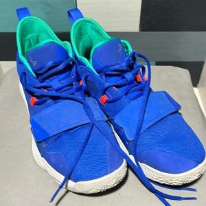 Nike Zoom men’s size 12